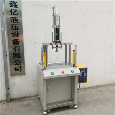 3T小型氣動液壓機，氣液增壓沖床